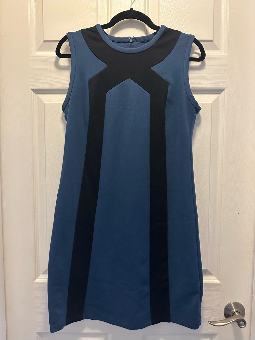 MICHAEL Michael Kors Blue and Black Sleeveless Shift Dress